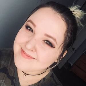 Meet your Posher, Sabrina